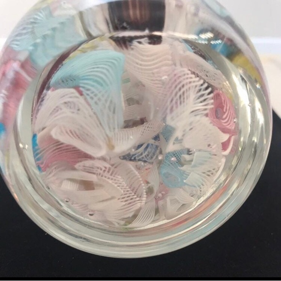 Vintage Millefiore Glass Murano Paperweith. - Picture 6 of 7